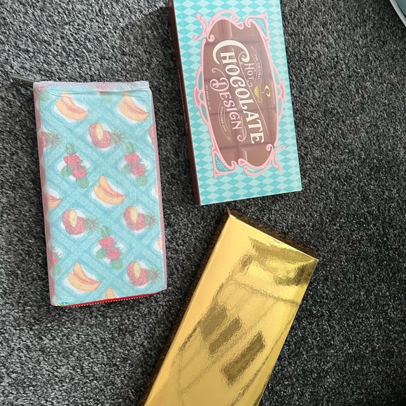 Hot Chocolate Design Kitsch Picnic Women's Wallet - Picture 5 of 5